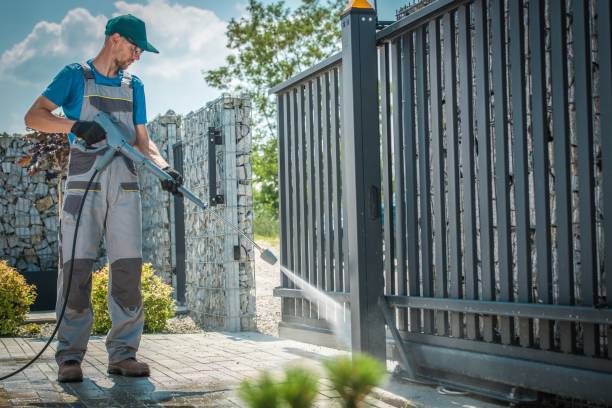 Best Animal Enclosure Cleaning  in Stone Mountain, GA